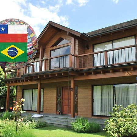 Frontera Pucon Hostel B&B מראה חיצוני תמונה