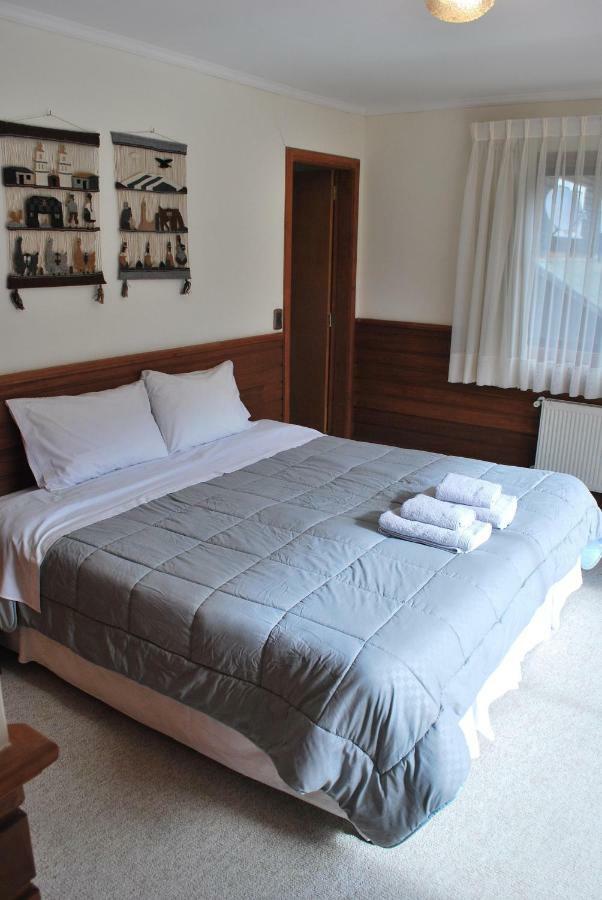 Frontera Pucon Hostel B&B חדר תמונה
