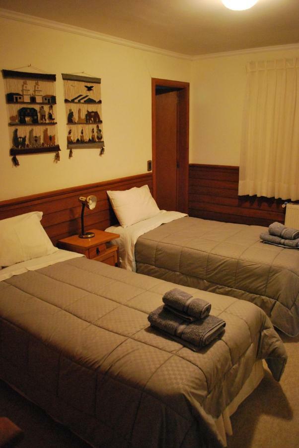 Frontera Pucon Hostel B&B חדר תמונה