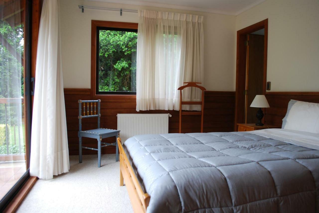 Frontera Pucon Hostel B&B חדר תמונה